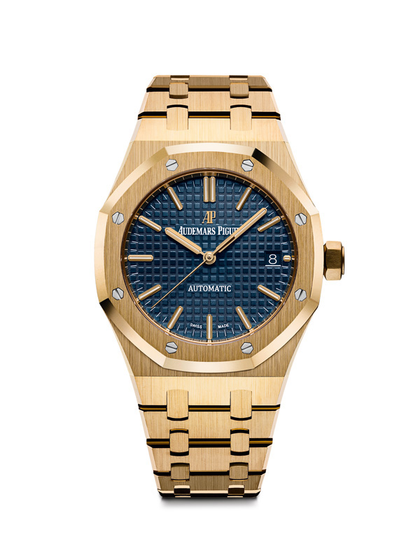 Golden cases fake watches are mostly favored by rich people.